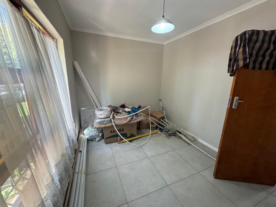 4 Bedroom Property for Sale in St Dumas Western Cape